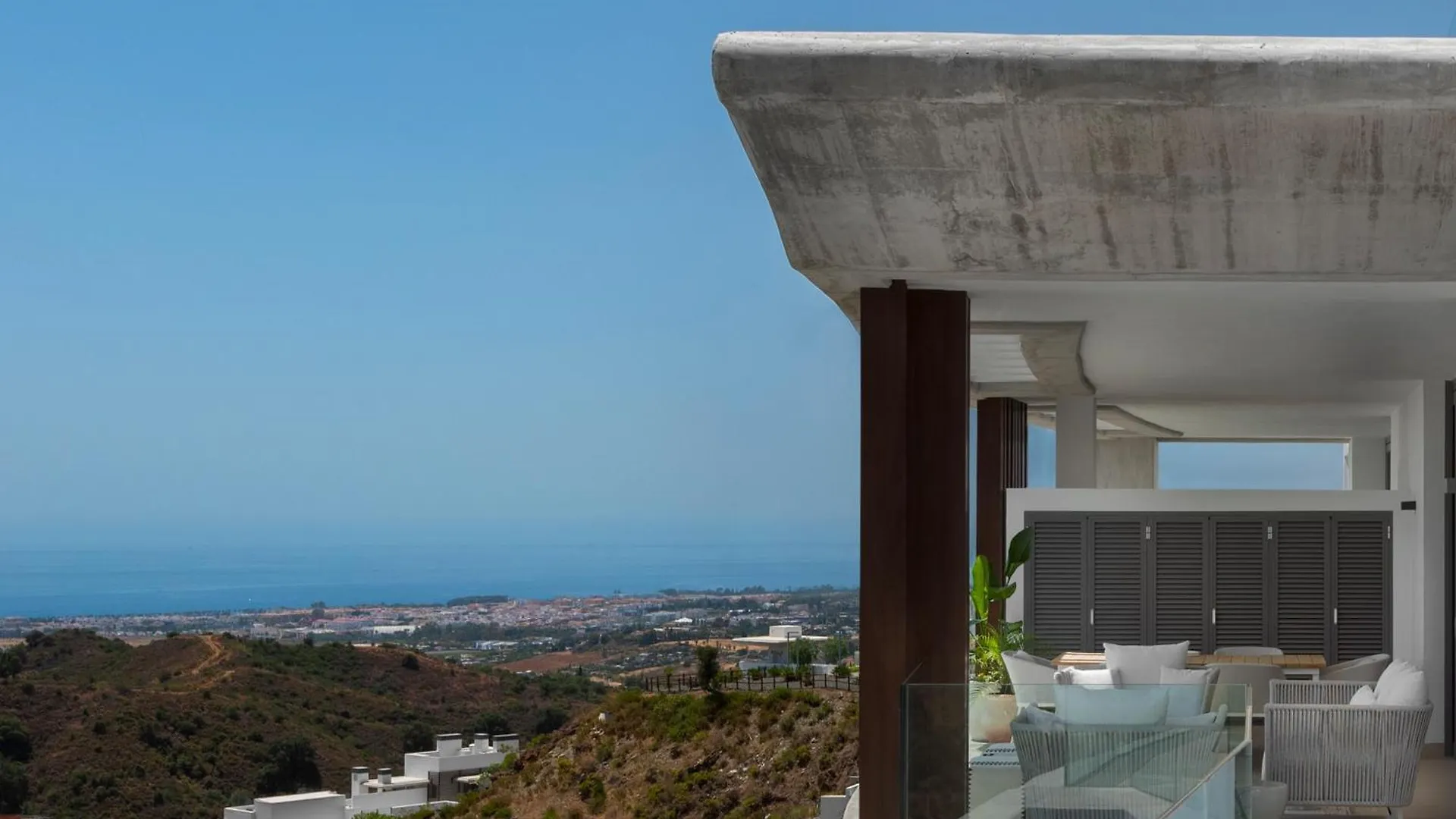 Marbella Quercus Penthouse - Rooftop Infinity Pool El Ángel 0*,